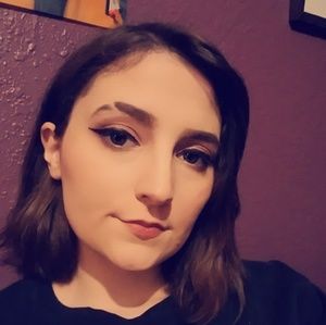 Meet your Posher, Katlyn